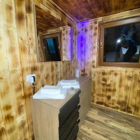 Kukaj * فالبني