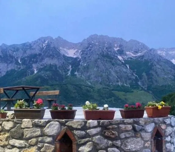 Kukaj Pensión Valbone