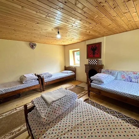 Konukevi Kukaj Valbone