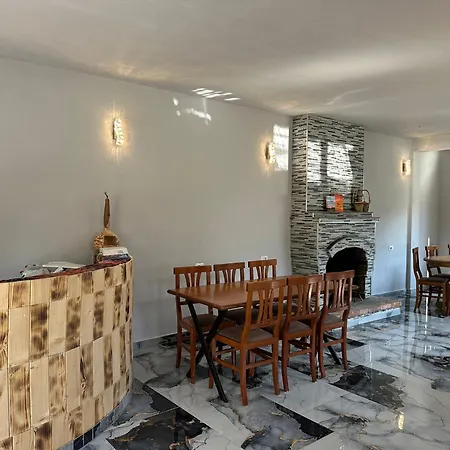 Hostel Kukaj